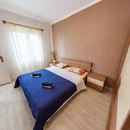 Apartman Iva & Marin * Pag Town